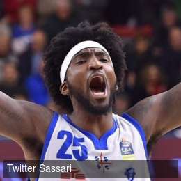 Sassari non si ferma: asfaltata anche Avellino, playoff agganciati