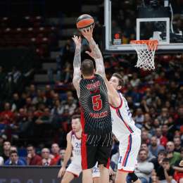 Il numero 5 di Vlado Micov, iniziato da Iellini... e Mike d'Antoni