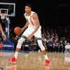 Giannis, evoluzione continua: Tripla doppia con 15 assist contro Portland