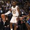LeBron ai suoi tifosi: "Giocherò ai Lakers per sempre..."
